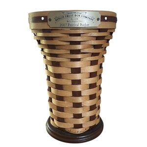 Berlin Fruit Box Company 2007 Festival Basket